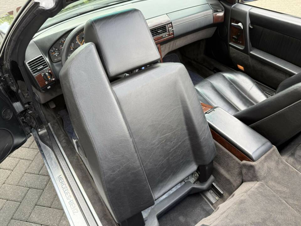 Bild 30/50 von Mercedes-Benz SL 600 (1994)