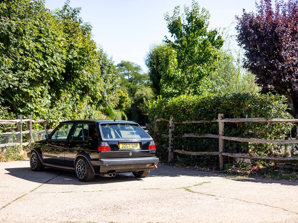 Bild 29/50 von Volkswagen Golf II GTi 1.8 (1991)