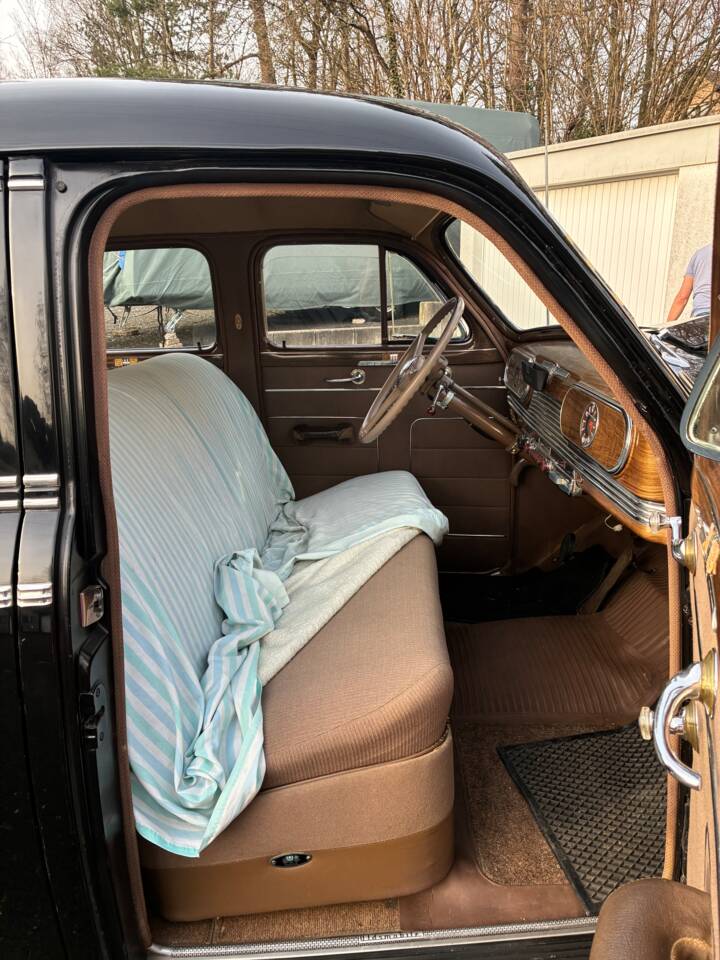 Immagine 12/18 di Oldsmobile 66 (1941)