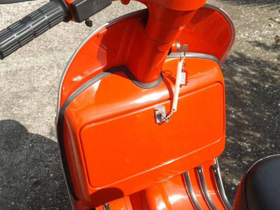 Immagine 44/50 di Piaggio Vespa P 200 E (1982)