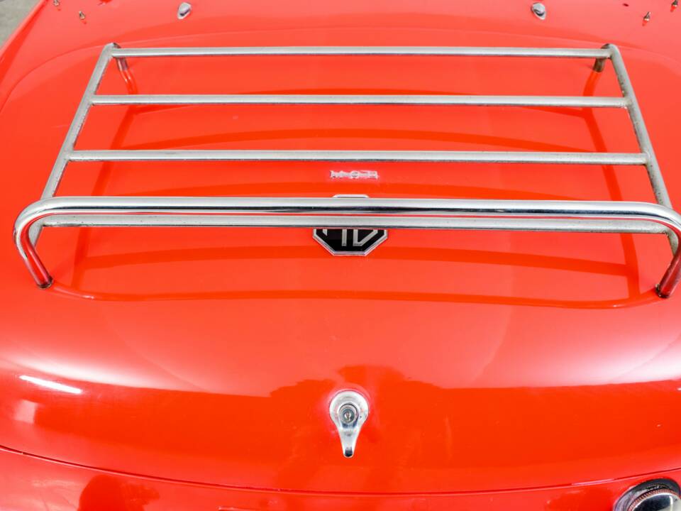 Bild 26/50 von MG MGB (1974)