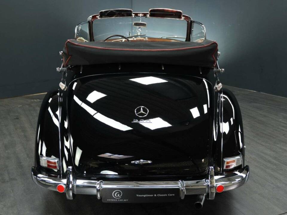 Immagine 4/30 di Mercedes-Benz 220 Cabriolet A (1955)