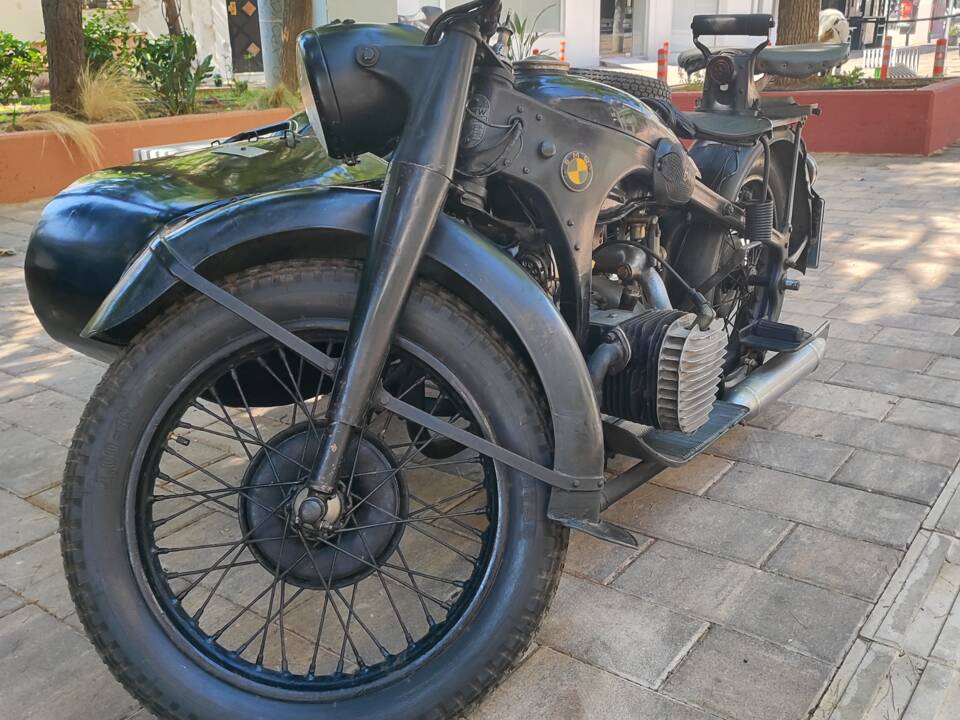 Bild 2/4 von BMW R 12 (1941)