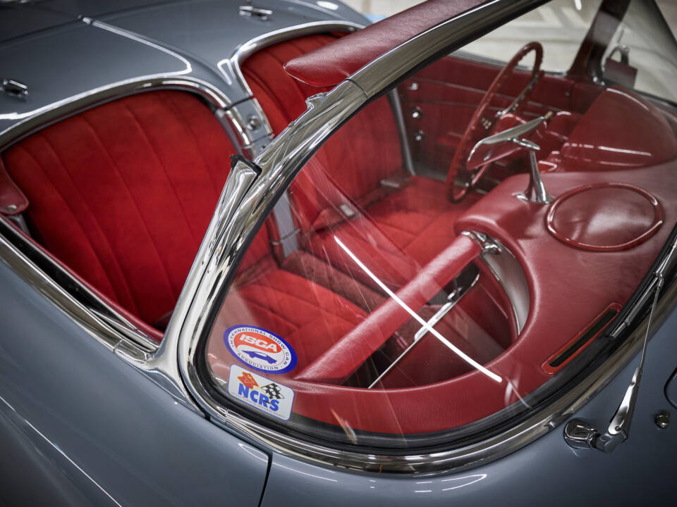 Image 26/78 of Chevrolet Corvette (1962)
