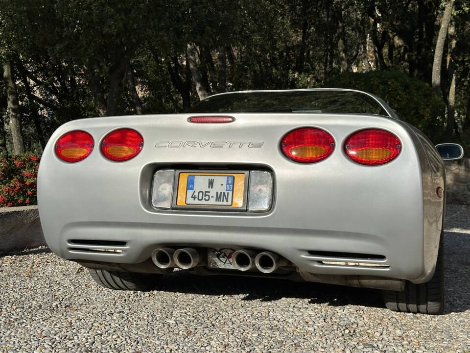 Image 7/191 of Chevrolet Corvette (1999)