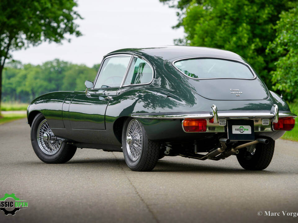 Afbeelding 56/61 van Jaguar E-Type (2+2) (1969)