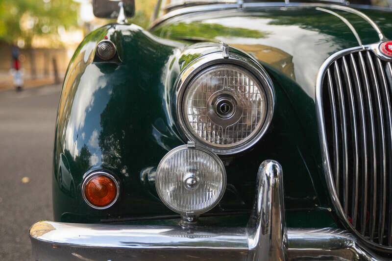 Image 17/50 of Jaguar XK 150 DHC (1954)