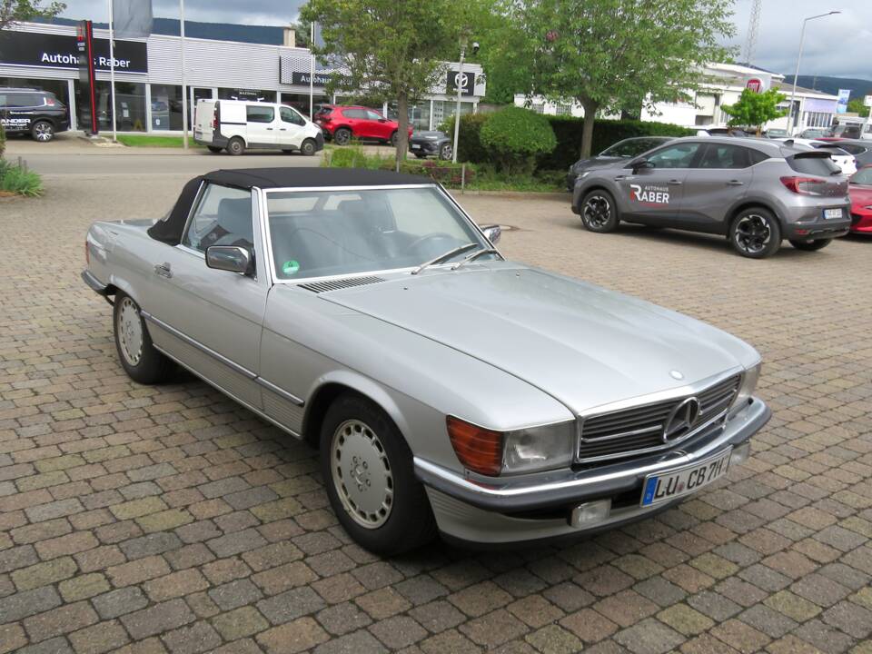 Image 3/39 de Mercedes-Benz 300 SL (1987)