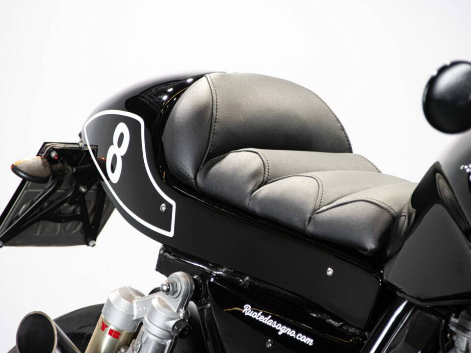 Bild 36/50 von Kawasaki DUMMY (2000)