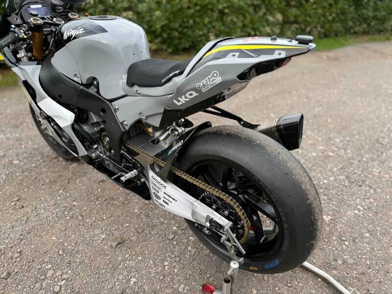 Image 41/41 of Kawasaki DUMMY (2023)