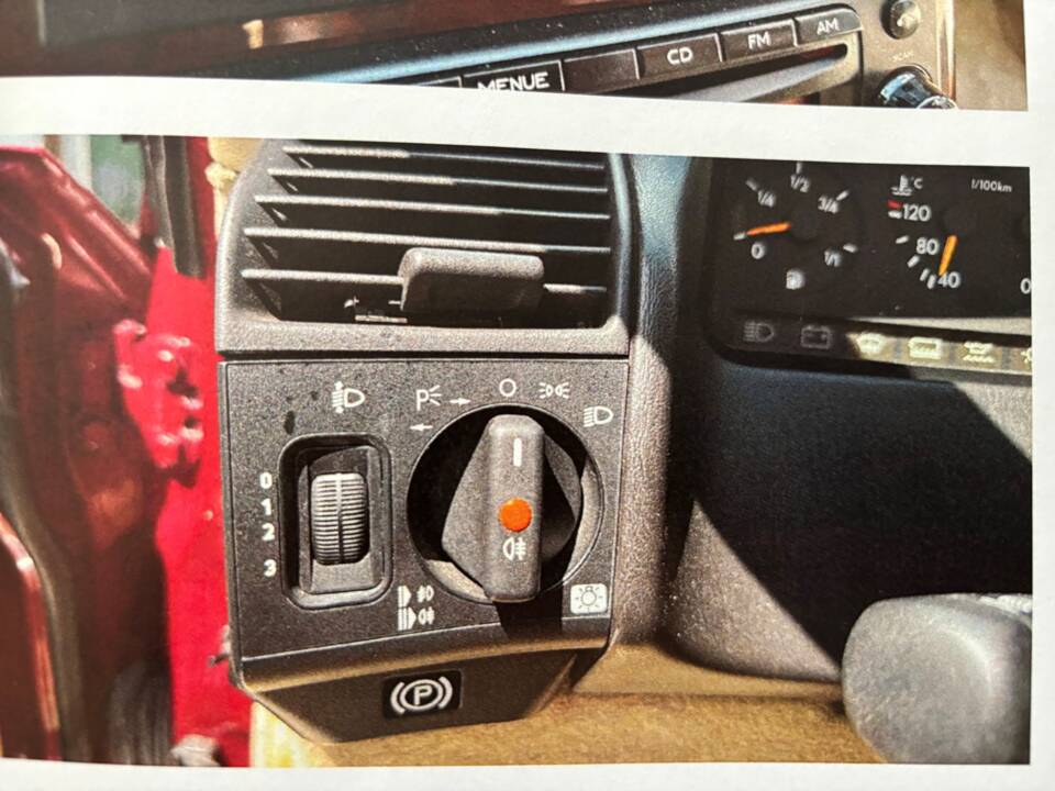 Image 27/50 de Mercedes-Benz 300 SL-24 (1991)