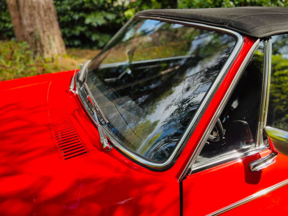 Image 53/142 of BMW 1600 Convertible (1970)