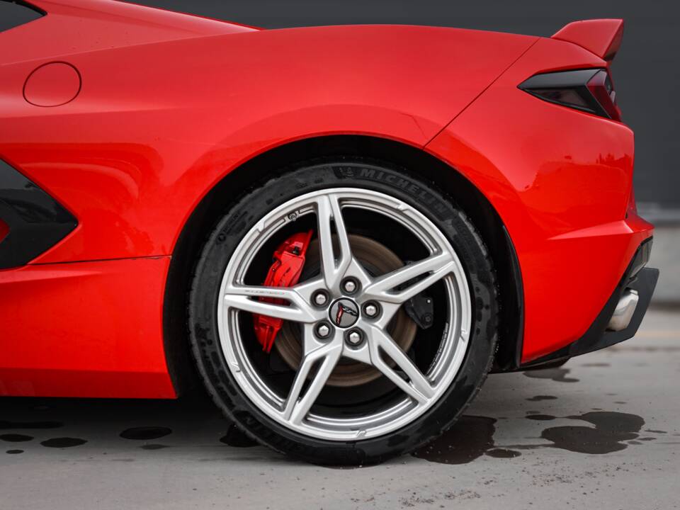 Image 19/45 of Chevrolet Corvette Stingray (2022)