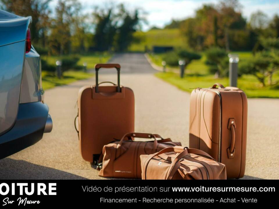 Image 13/16 of Ferrari 812 Superfast (2017)