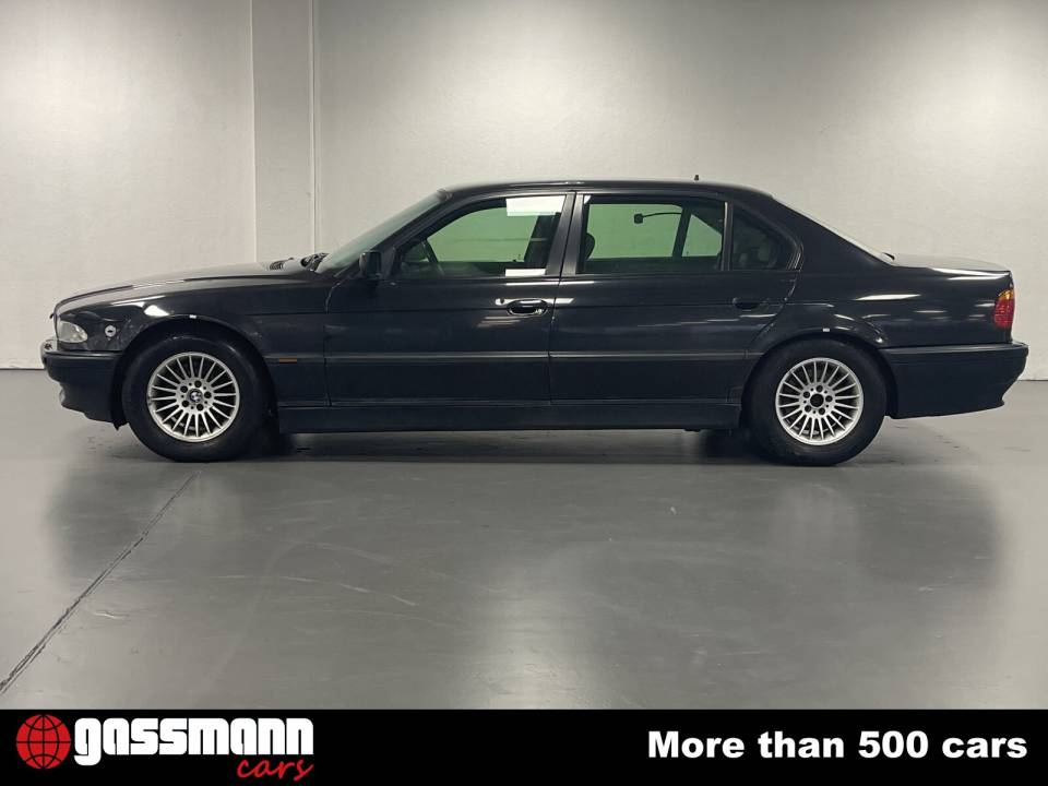 Imagen 5/15 de BMW 750iL (1998)