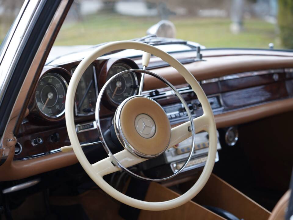 Bild 2/18 von Mercedes-Benz 300 SE (1965)