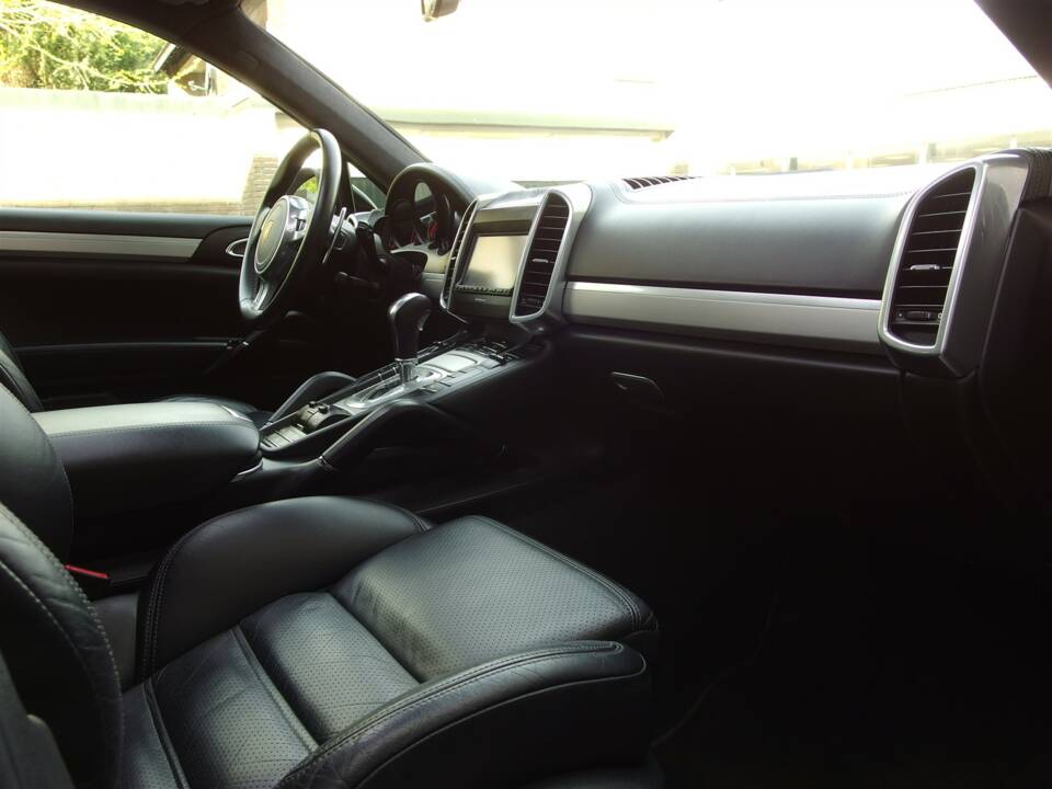 Imagen 41/97 de Porsche Cayenne Turbo (2011)