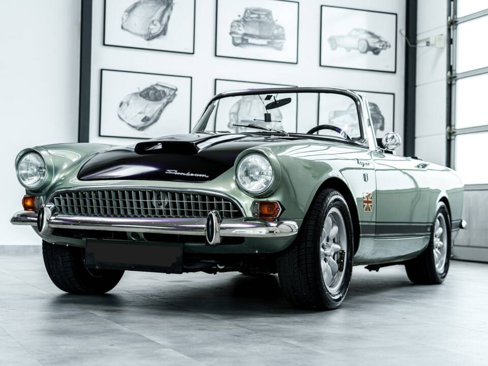 Imagen 1/21 de Sunbeam Tiger Mk II (1967)