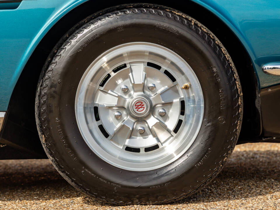 Immagine 7/71 di Aston Martin DBS V8 (1971)