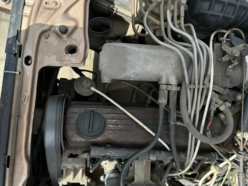 Image 16/72 of Audi Coupe GT (1985)