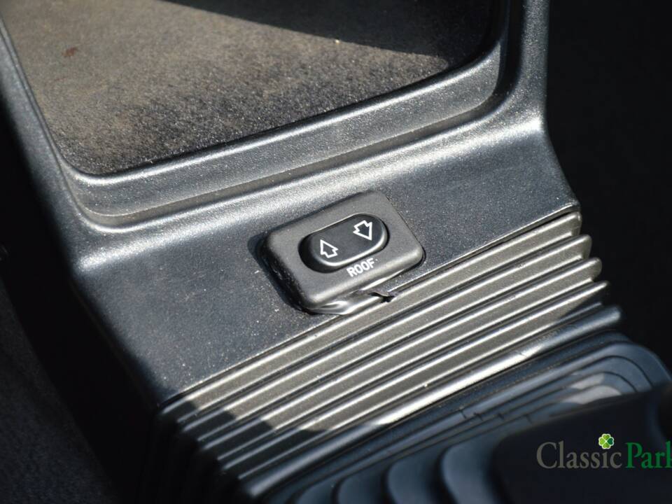 Bild 48/50 von Saab 900 2.0i 16V (1993)