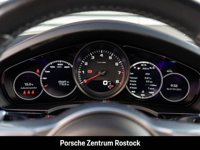 Obraz 11/29 pojazdu Porsche Cayenne E-Hybrid (2022)