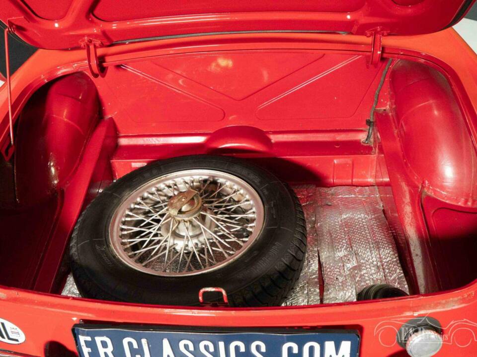 Bild 17/18 von MG MGB (1963)