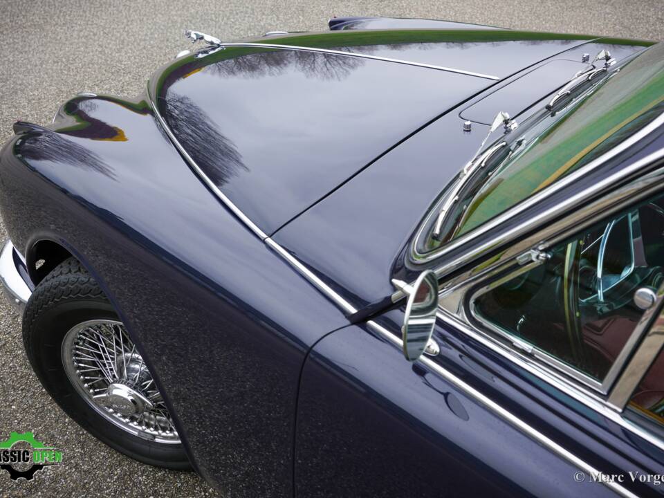 Image 27/42 of Jaguar Mk II 3.8 (1963)