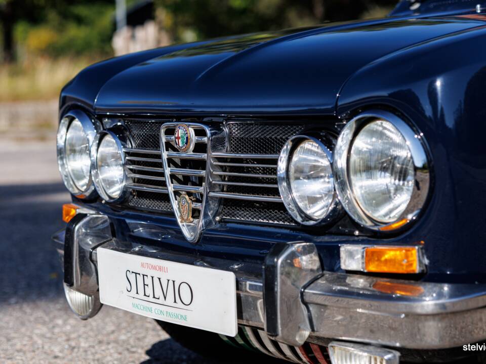 Bild 18/43 von Alfa Romeo Giulia Super 1.6 (1973)
