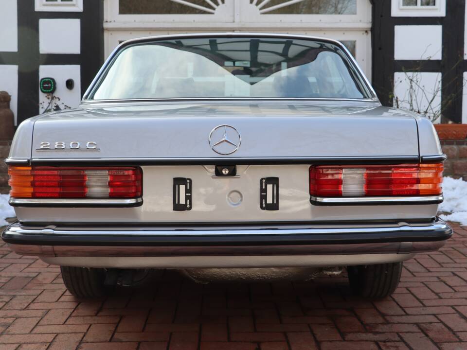 Bild 11/50 von Mercedes-Benz 280 C (1977)