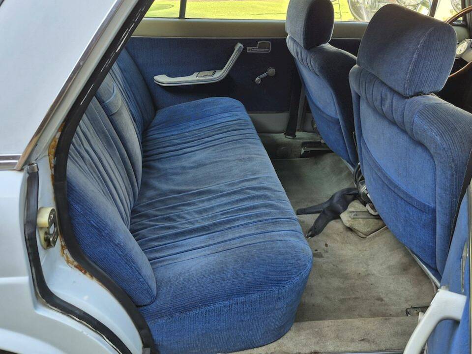 Bild 43/59 von Lancia 2000 Iniezione (1972)