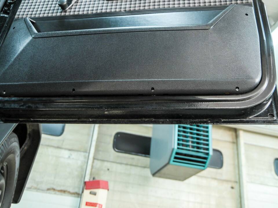 Afbeelding 45/50 van Mercedes-Benz 300 GD (SWB) (1983)