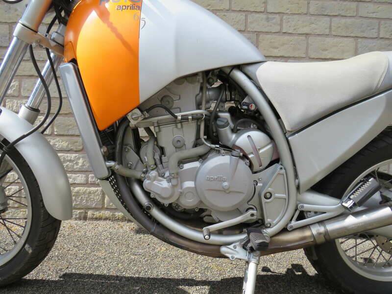 Bild 4/41 von Aprilia Moto 6.5 (2000)