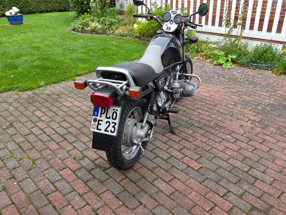 Bild 2/4 von BMW R 100 R (1991)
