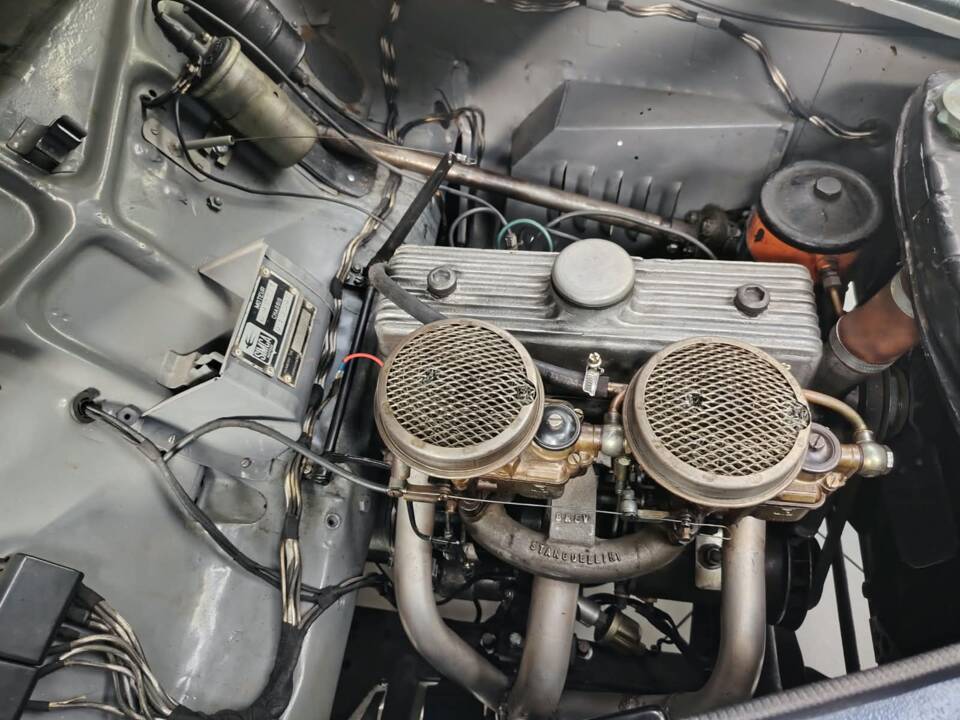 Afbeelding 41/56 van SIMCA 8 Sport (1951)