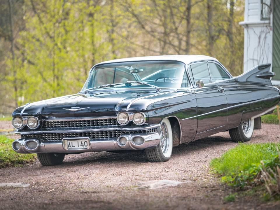 Bild 8/62 von Cadillac Coupe DeVille (1959)