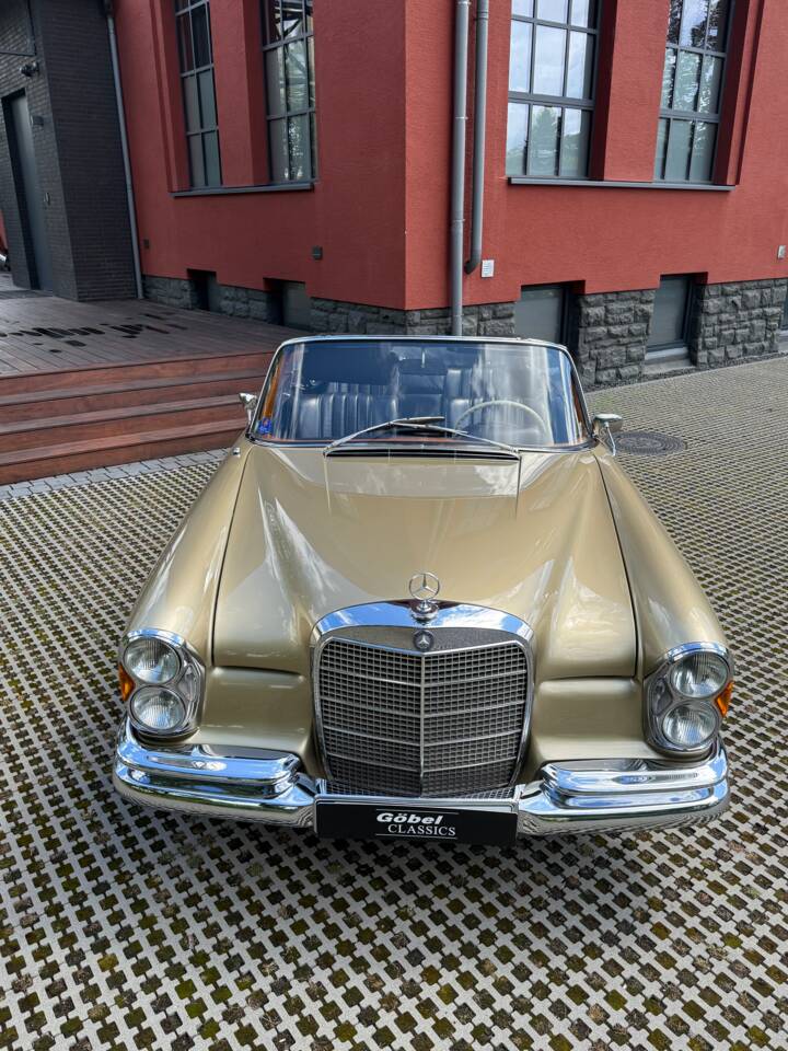 Image 39/39 de Mercedes-Benz 280 SE (1968)