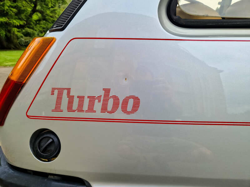 Afbeelding 50/50 van Renault R 5 Alpine Turbo (1984)