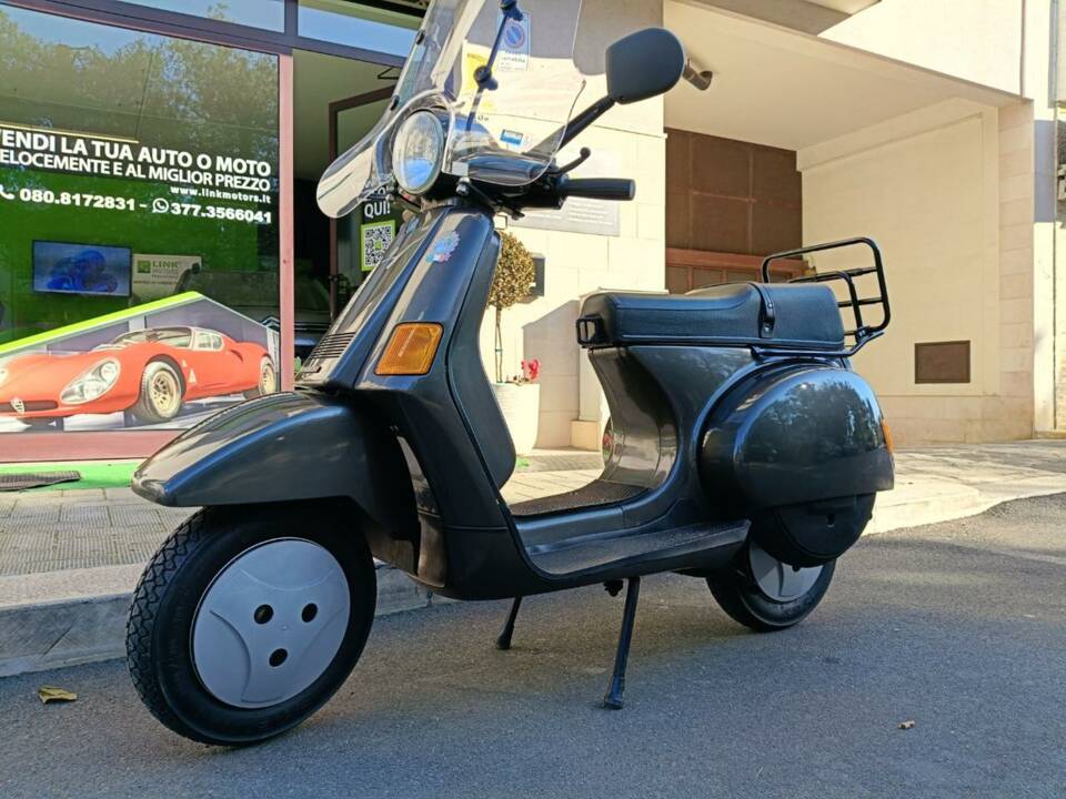Bild 17/31 von Piaggio Vespa Cosa 125 (1988)