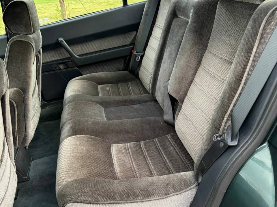 Image 24/30 of Alfa Romeo 164 2.0 (1992)