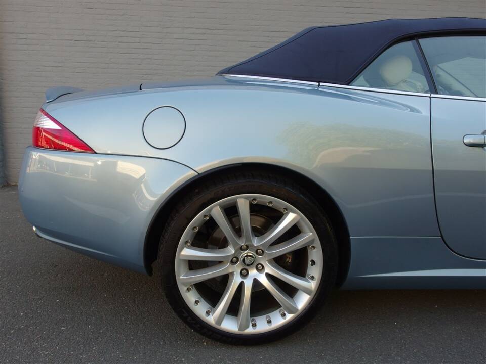 Bild 19/100 von Jaguar XKR (2008)