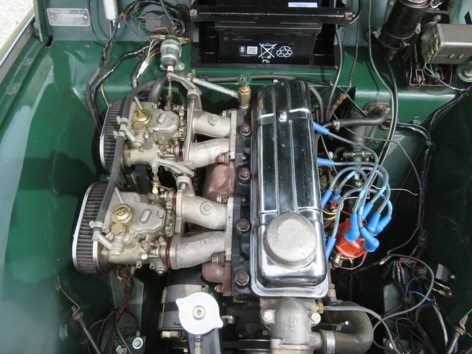 Image 14/18 of Triumph TR 3A (1961)