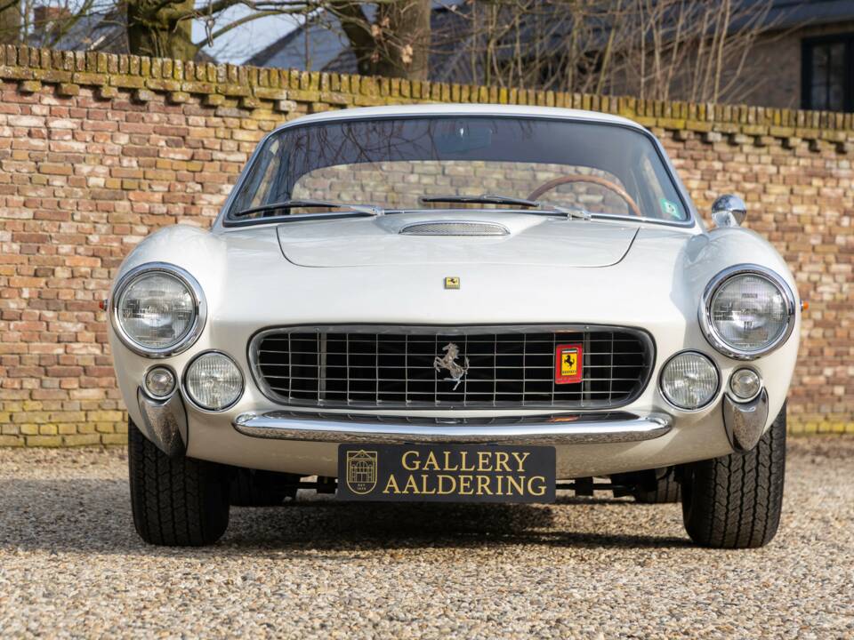 Obraz 21/50 pojazdu Ferrari 250 GT Berlinetta Lusso (1964)