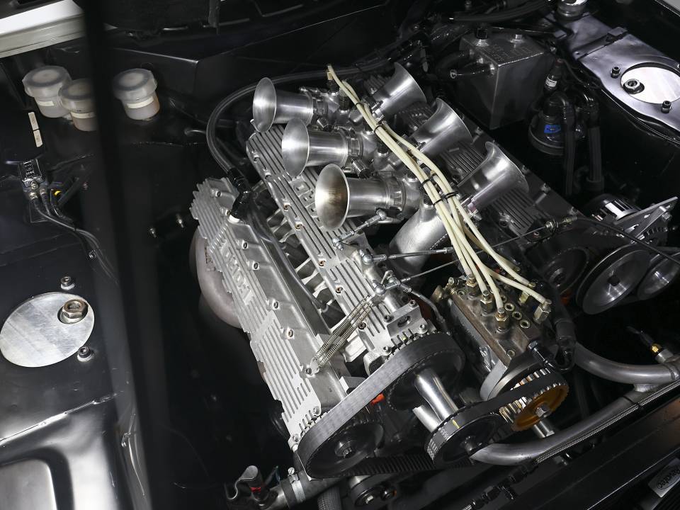 Image 5/8 of Ford Capri I 3100 RS (1975)