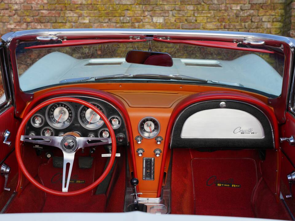 Immagine 19/50 di Chevrolet Corvette Sting Ray (1963)