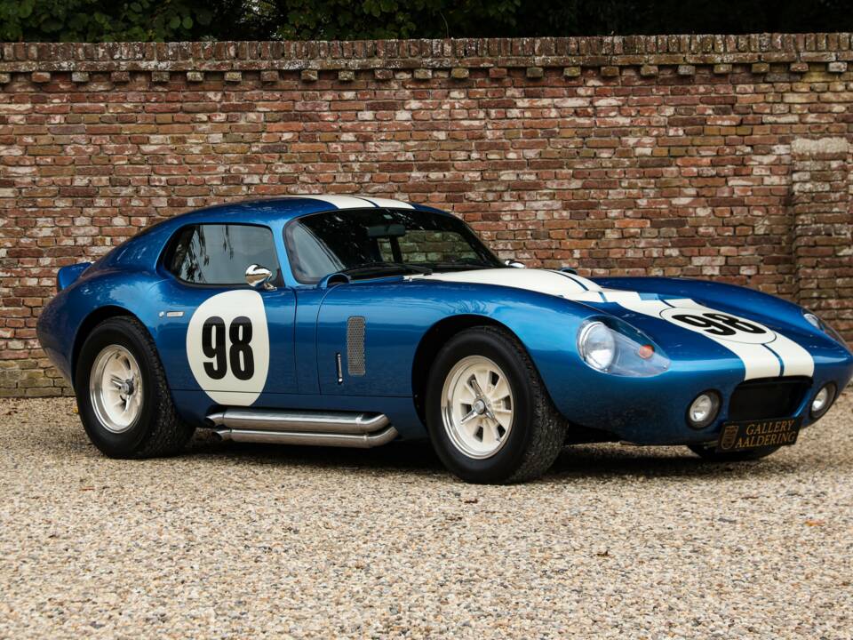 Afbeelding 30/50 van Shelby Daytona Cobra Coupe (1964)