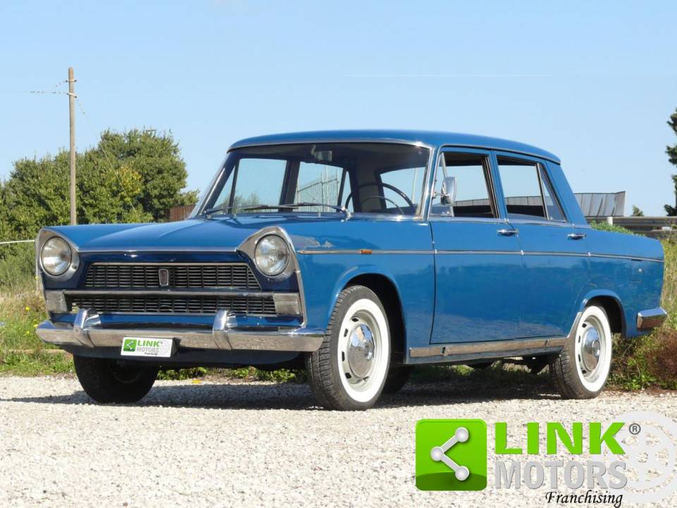 Image 2/10 of FIAT 1500 L (1964)