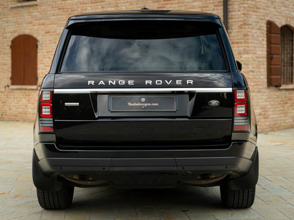 Image 16/50 de Land Rover Range Rover Autobiography SDV8 (2013)