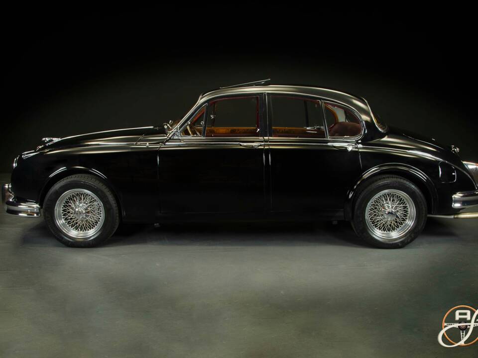 Imagen 2/22 de Jaguar Mk II 3.8 (1967)