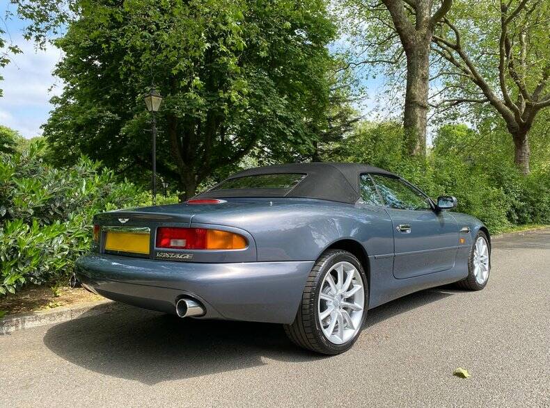 Bild 14/50 von Aston Martin DB 7 Vantage Volante (2002)